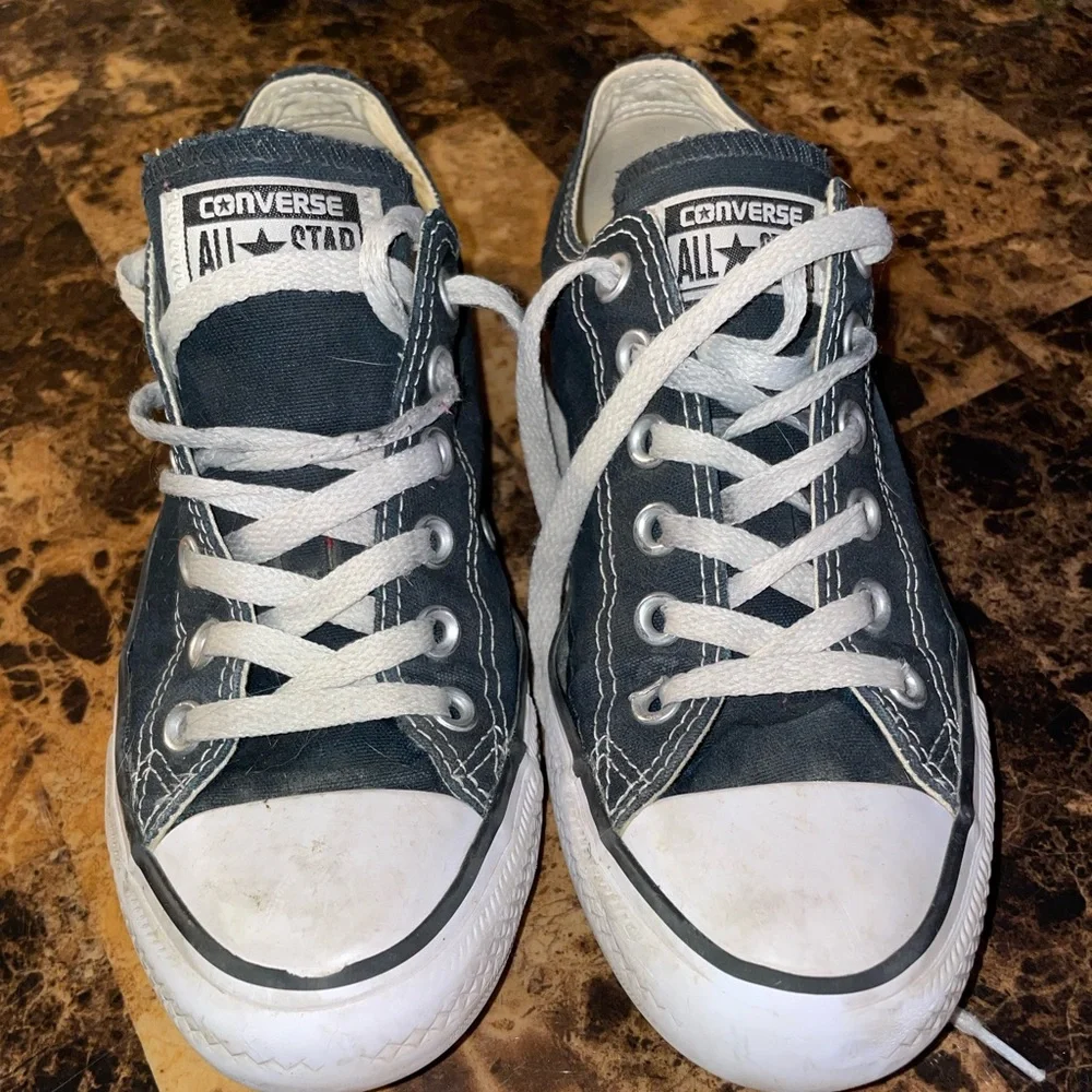Black Converse - Picture 1 of 4